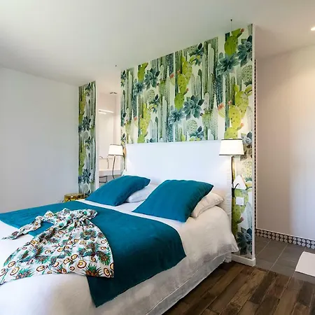 Maison Galatea Bed & Breakfast 3*